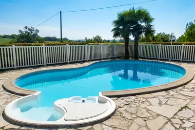 Image de Homerez - Villa à Ornézan
