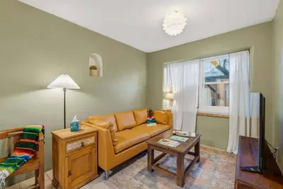 Image de Walkable Barrio Charm