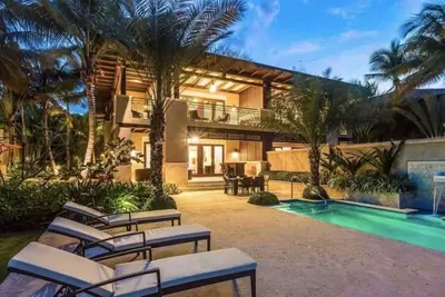 Seascape Beachfront Villa