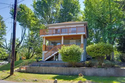 Image de Easy Access to Dtwn! Seattle Group-Friendly Home
