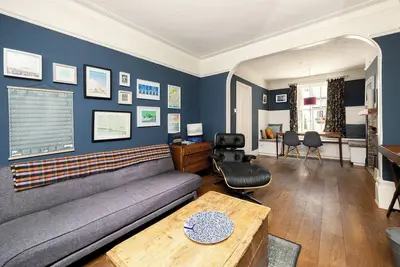 Image de Charming Georgian Retreat | Walk to Beach & City - Pass the Keys