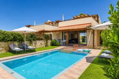 Image de Villa Mandarin - Deux Chambres Villa, Couchages 4