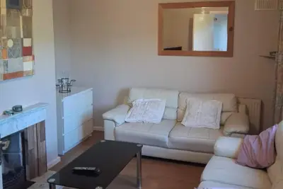 North Dublin 2-Bed House, Sleeps 4
