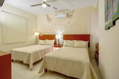 Image de Spacious Double Bedroom | Pool, Gym & Terrace