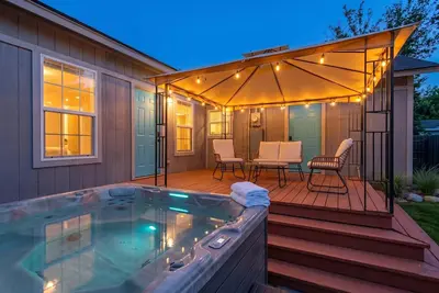 Image de Private 3br Retreat in Arlington | Sleeps 8