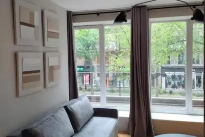 Image de Beautiful Minimalist 1bd Apartment near Montmartre