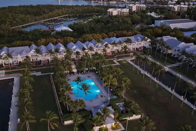 Image de Indigo Reef Villa 31 aka Captain's Cure - Lux 3br w/ Boat Slip, Boat Ramp, Pool