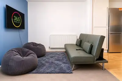 Image de 3 Bedroom | Early Booking Discount | Relocation