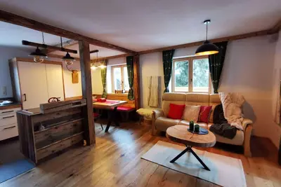 Image de 2-Bedroom Vacation Home with Sauna - Short-Term Rentals - Almnest - Lachtal