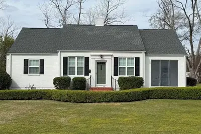 Image de Magnificent Morningside Manor