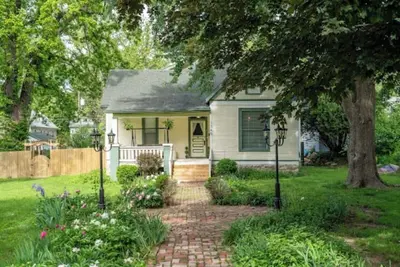 Image de Farmhouse on Clay, walk to Drury & C Street
