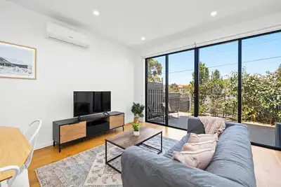 Image de Domi Rentals - The Moorabbin Townhouse