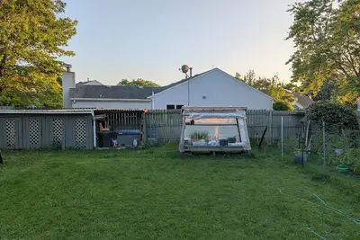 Image de 3-bedroom house in pleasant Aurora with cool Ac and comfort