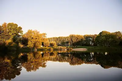 Image de Villa « Traumhaus Am See » avec vue sur le lac, terrasse privée et Wi-Fi