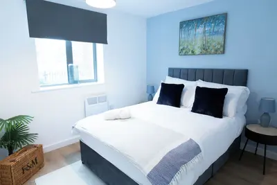 Image de Stylish City-Centre Apartment with Private Balcony