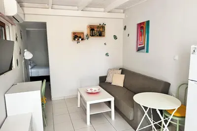 Image de Jet lag by the Sea Stylish House close toAthens airport, Rafina port, Ahens