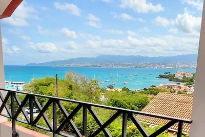 Image de Appartement \"Evasion\" vue mer, à 500m de la plage