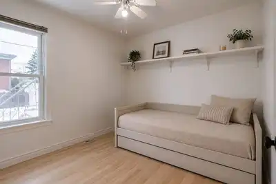 Image de Modern 2br Apartment | Free Parking | Fully Equipped | Laval