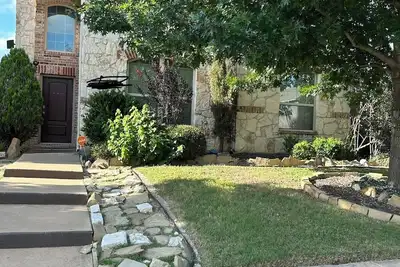Image de Charmante maison 3 chambres avec climatisation à Aubrey paisible