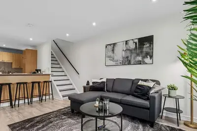 Image de 2br Home | Free Parking | Fast WiFi