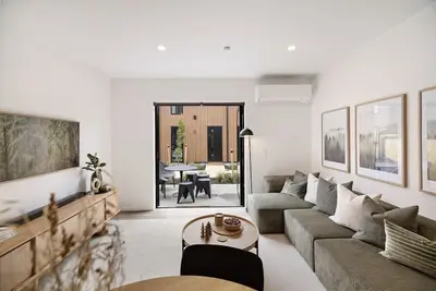 Image de Prime Location with mountain views