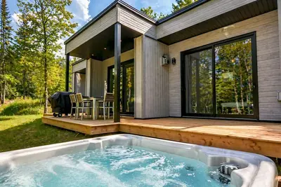 Image de Bel Air Tremblant Lumi Tremblant: 2 Chambres, Jacuzzi