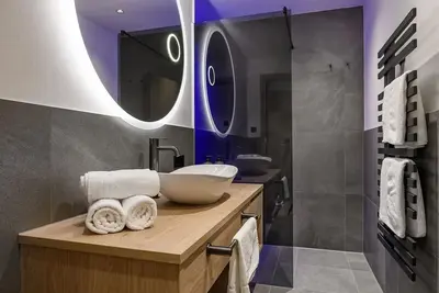 Image de Family Suite M (3–4 people), bathroom, toilet, breakfast - Hotel Hubertushof