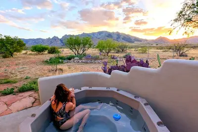 Image de Spacious 2br Getaway w/Hot Tub