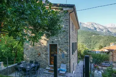 Image de Pet friendly home in Basati with house a panoramic view