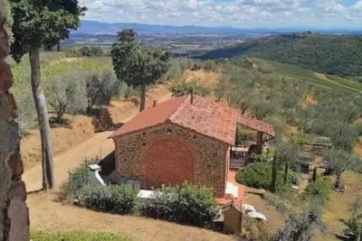 Image de Secluded Barn nestled in the vineyards. Private garden and breathtaking views.