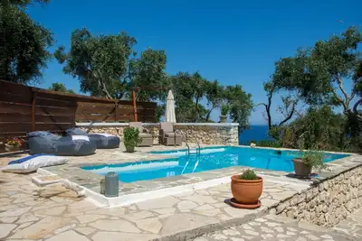 Image de Aetheris Suite, Divine Sea Views, Private Pool, Furnished Terrace, Paxos
