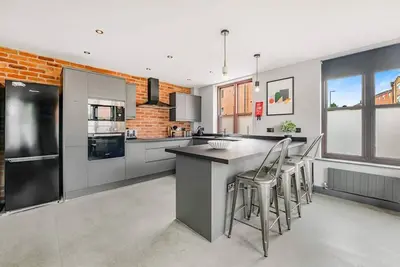 Image de Modern 6br Apartment - Sleeps 12 - Derby Centre