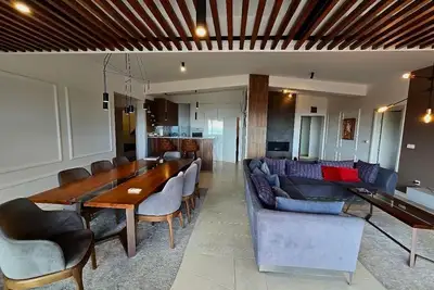 Image de Penthouse in Budva—Pure Luxury, 140 m², Panoramic View, Sleeps 8