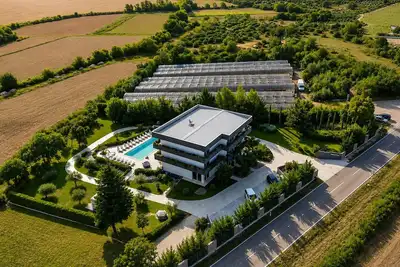 Image de Lovely home in Zerava