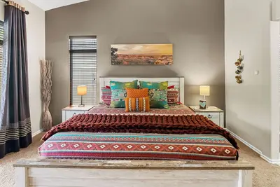 Image de Zona Resort 4-Bedroom | Private Heated Pool in the Estrella Mountains