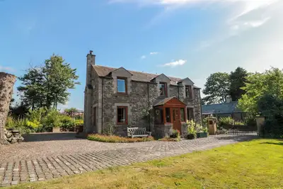 Image de Buchanan’S Bothy, pet friendly, with open fire in Glencarse