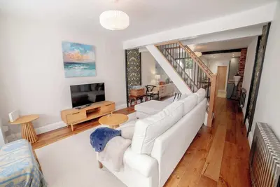 Image de Relax at Pebble House for a seaside break.