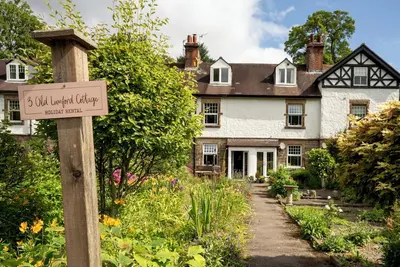 Image de 3 Old Lumford Cottage Bakewell - Picturesque Riverside Property, Peak District