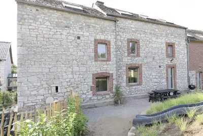 Image de Maison de village rénovée, intime et rurale