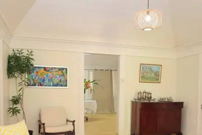 Image de Domaine de villas Pvt avec piscine avec vue sur le mont à Ocho Rios