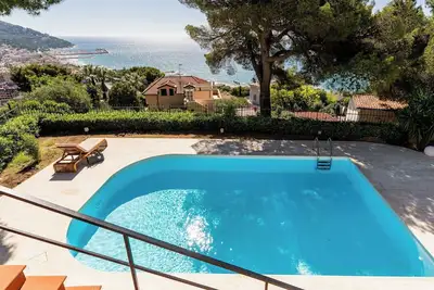 Image de Magnifique maison de vacances privée avec piscine privée, Wifi, climatisation et terrasse