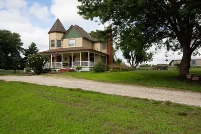 Image de countryside Victorian getaway    Save