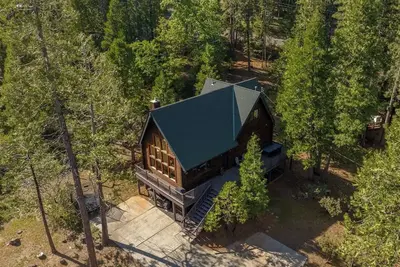 Image de Adorable 3-bedroom cabin with Ac in charming Arnold
