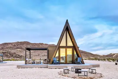 Image de A-Frame serein parfait pour une déconnexion totale à Terlingua, Texas