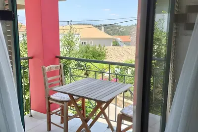 Image de Appartement 'By The Sea 2' avec jardin privé