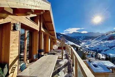 Image de Vars chalet à 1 890 m | 14 pers | navette ski