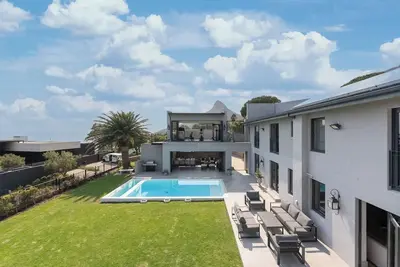 Image de Cape Emirates - Family Friendly Villa, Pool, Views