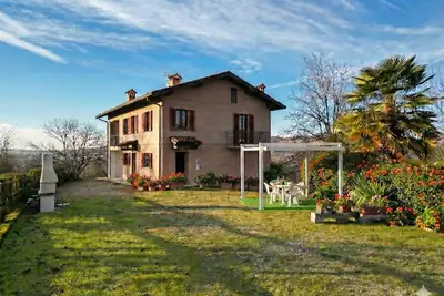 Image de Villa with a garden in the heart of Monferrato