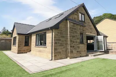 Image de The Bungalow, family friendly, with hot tub in Matlock