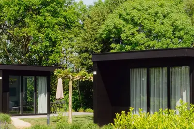 Image de Charming 2-bedroom chalet by peaceful canals amid Dutch nature
